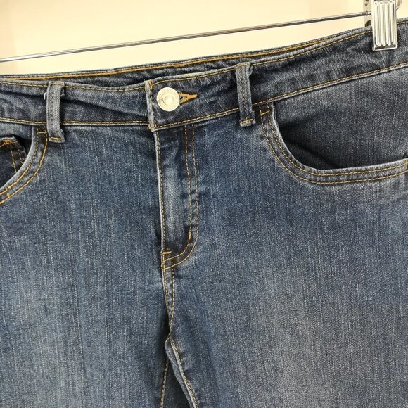 Levis 710 Super Skinny Distressed Jeans Size 16Reg - Picture 4 of 15